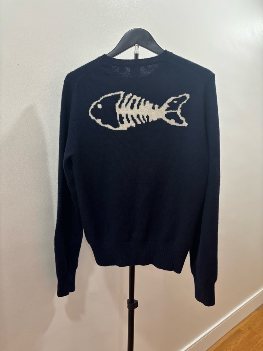 639. Classic Crew Neck Sweater 100% Cashmere